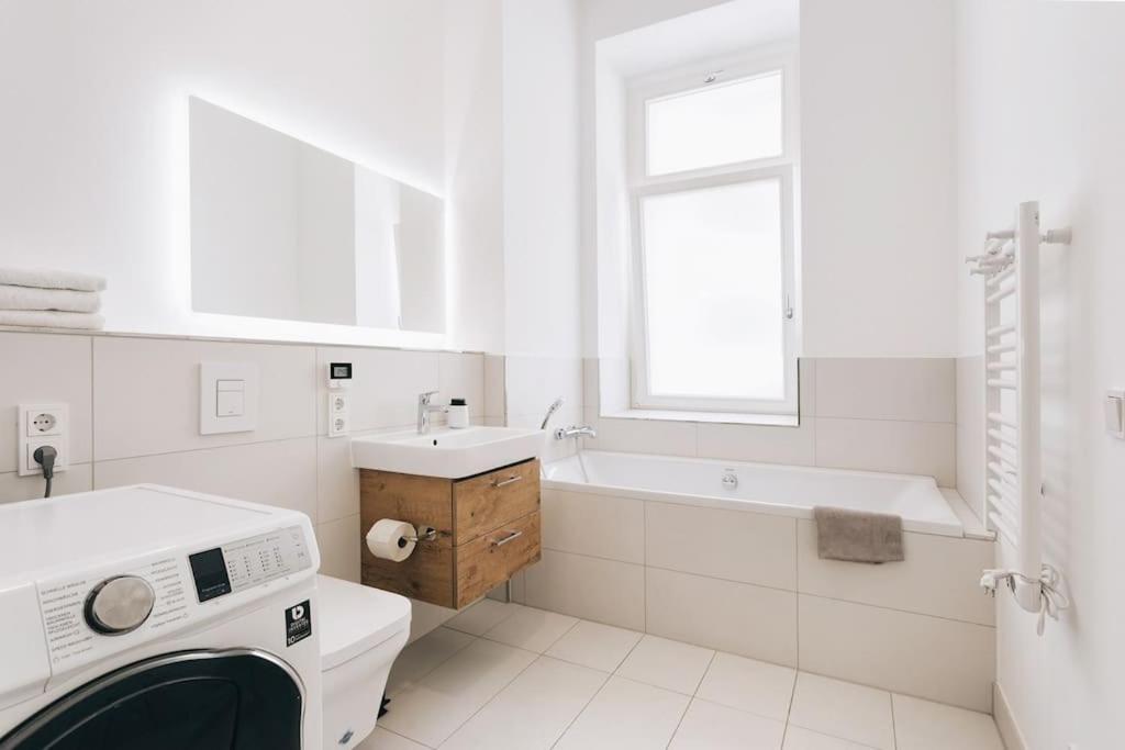 Tip! Design-Apartment In Toplage 75Qm In Szeneviertel Dresden Buitenkant foto